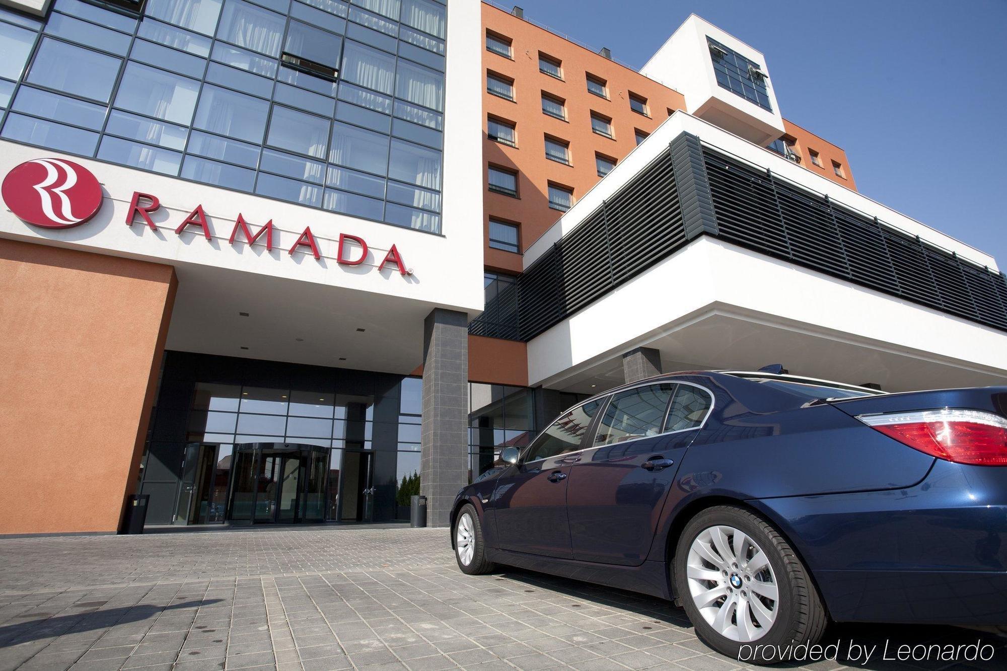 Ramada By Wyndham Oradea Hotel Voorzieningen foto